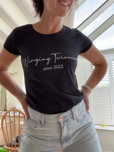 Winging Twinning T-shirt